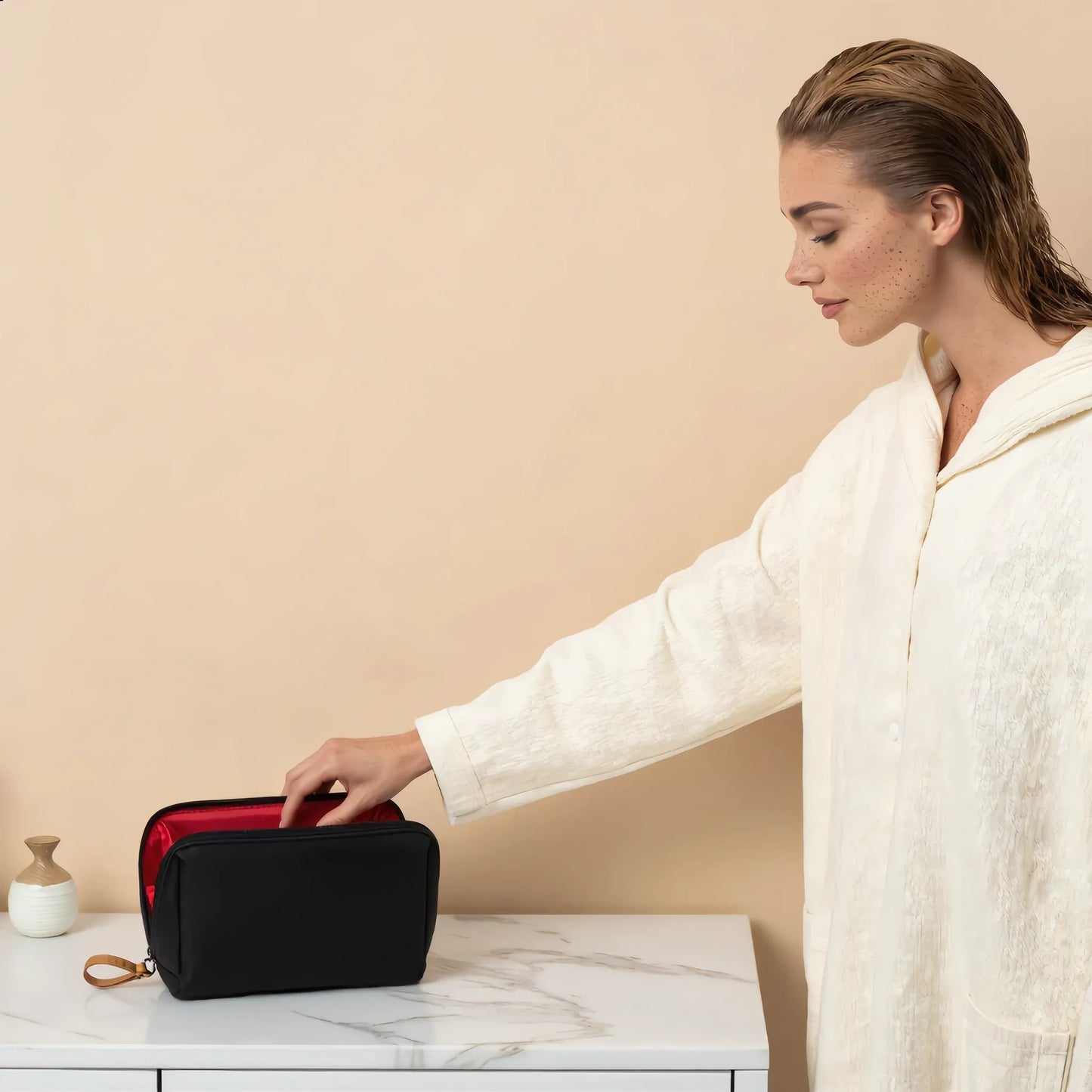 Noélune Compact Makeup Organizer Pouch – Waterproof Daily Storage - Noélune