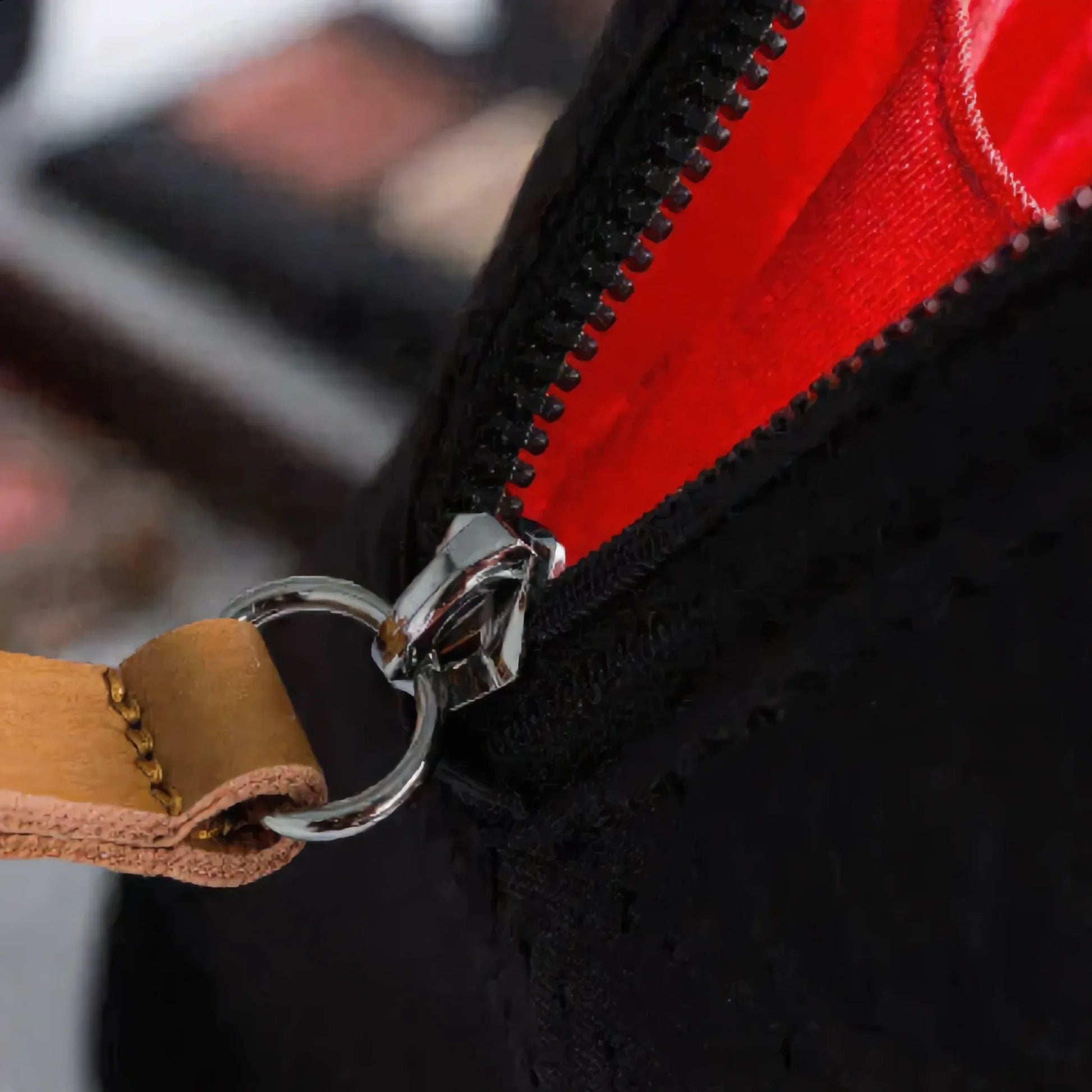 Noélune Compact Makeup Organizer Pouch – Waterproof Daily Storage - Noélune