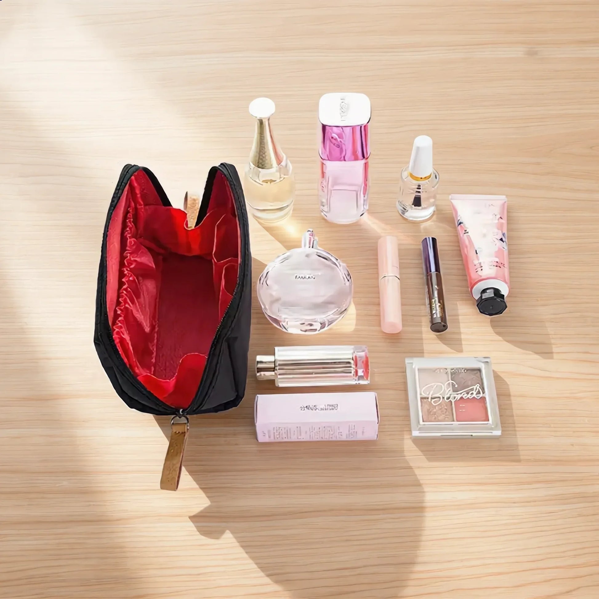 Noélune Compact Makeup Organizer Pouch – Waterproof Daily Storage - Noélune