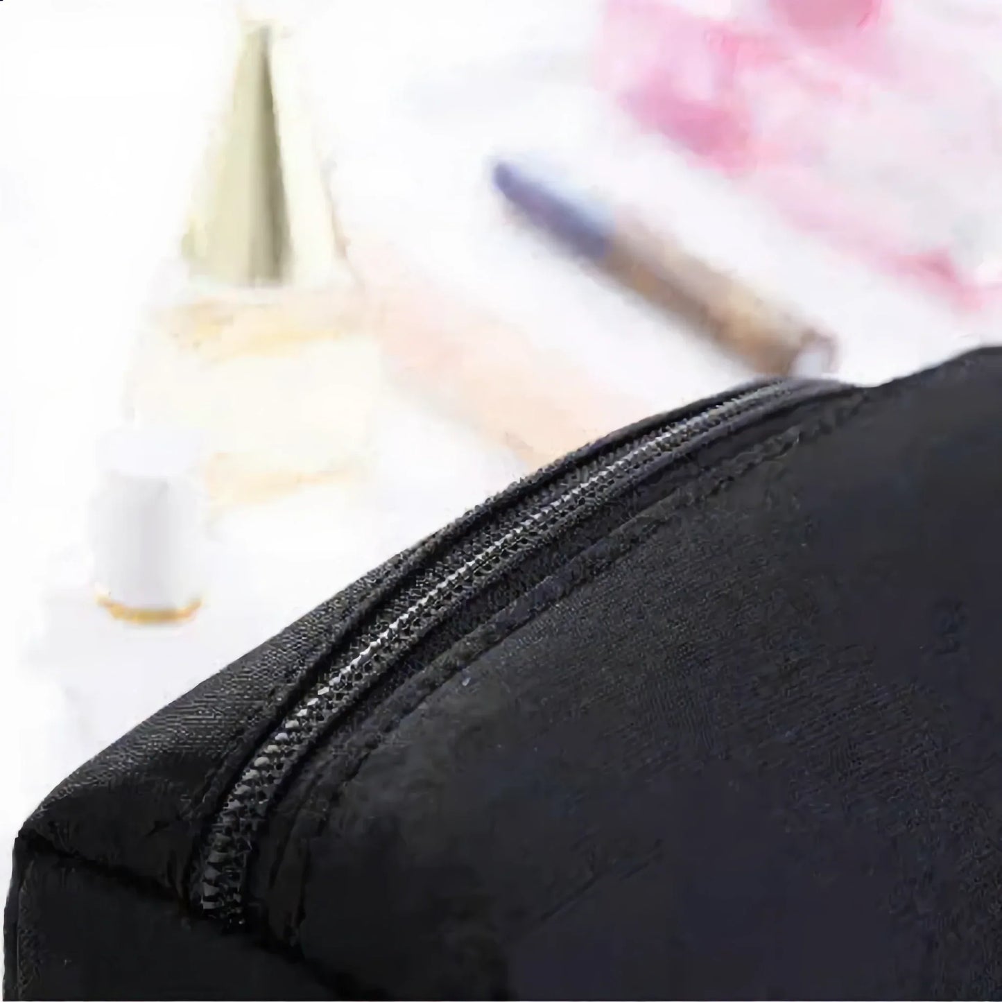 Noélune Compact Makeup Organizer Pouch – Waterproof Daily Storage - Noélune
